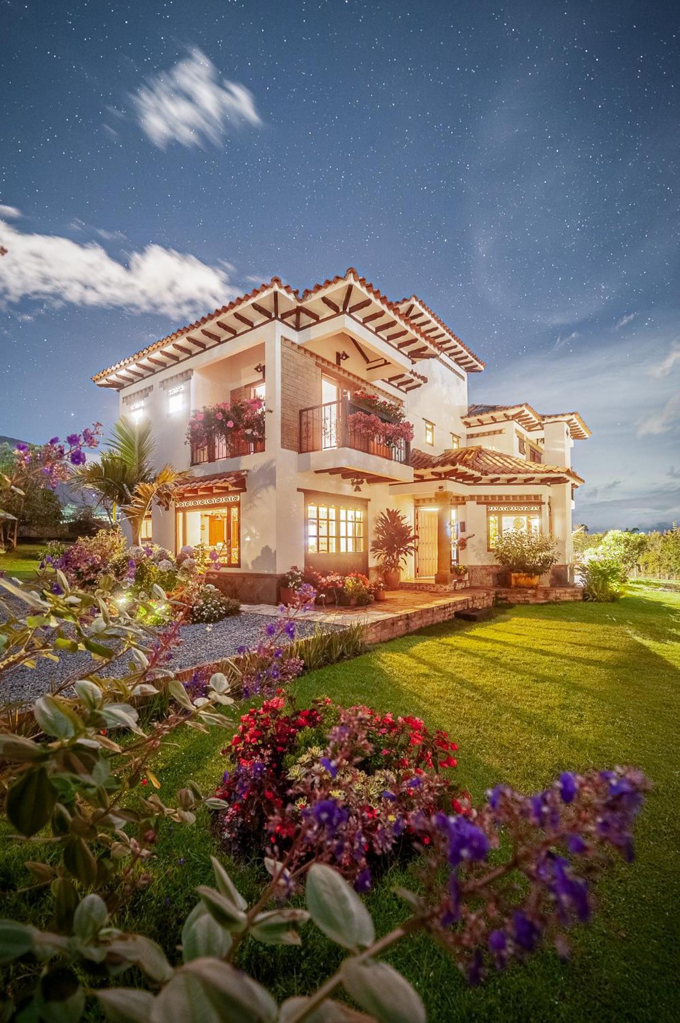 Casa De Las Flores فيلا دي ليفا المظهر الخارجي الصورة