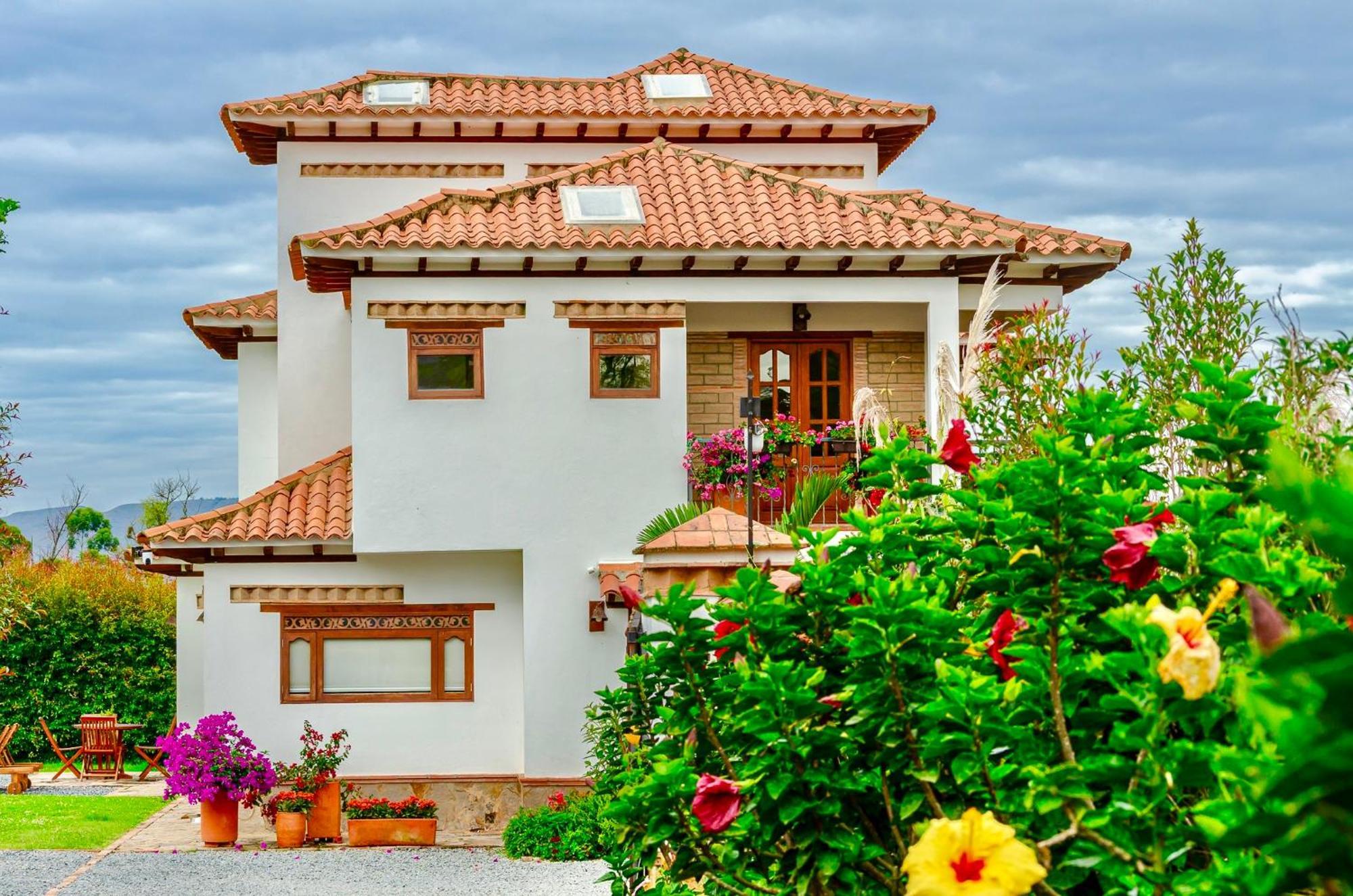Casa De Las Flores فيلا دي ليفا المظهر الخارجي الصورة